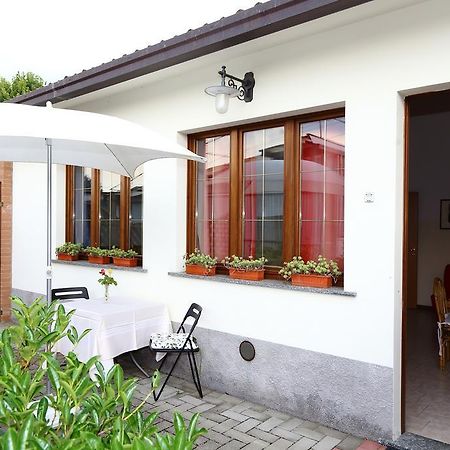 Holiday Home Fattoria Laghetto Merate Pokój zdjęcie