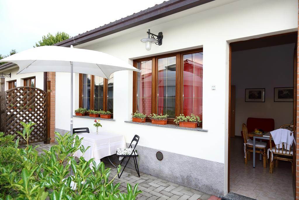 Holiday Home Fattoria Laghetto Merate Pokój zdjęcie